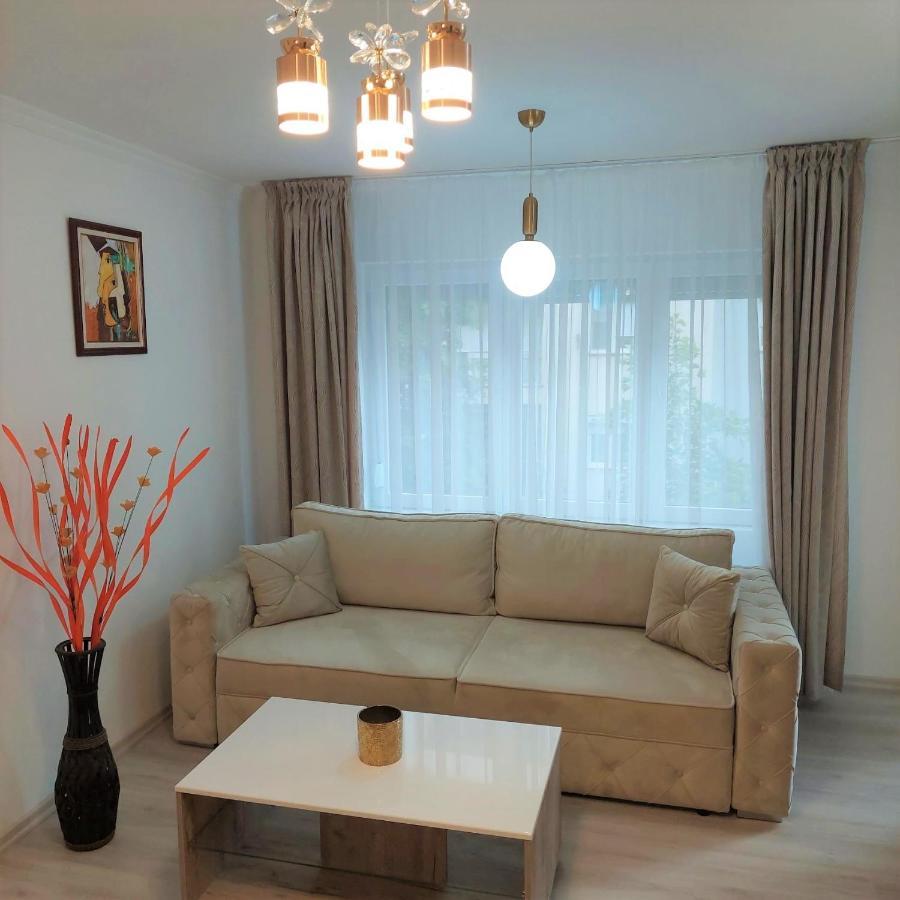 City Lux Square Apartments Скопье Экстерьер фото