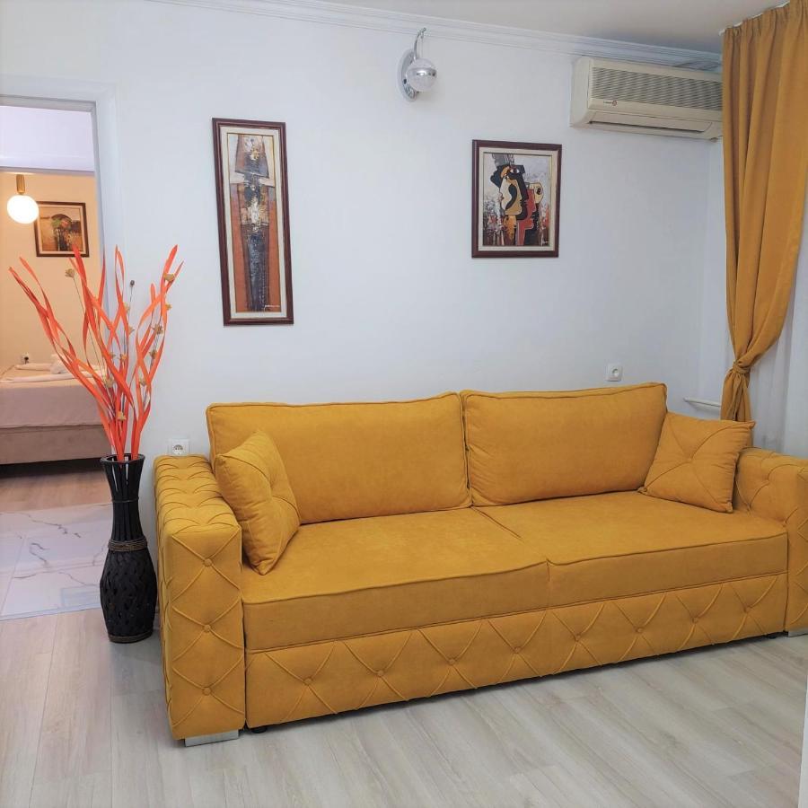 City Lux Square Apartments Скопье Экстерьер фото